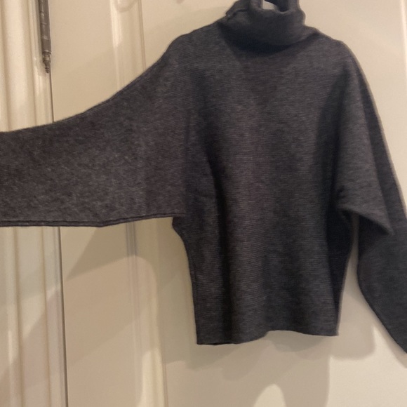 Babaton Andy Sweater - Picture 4 of 6